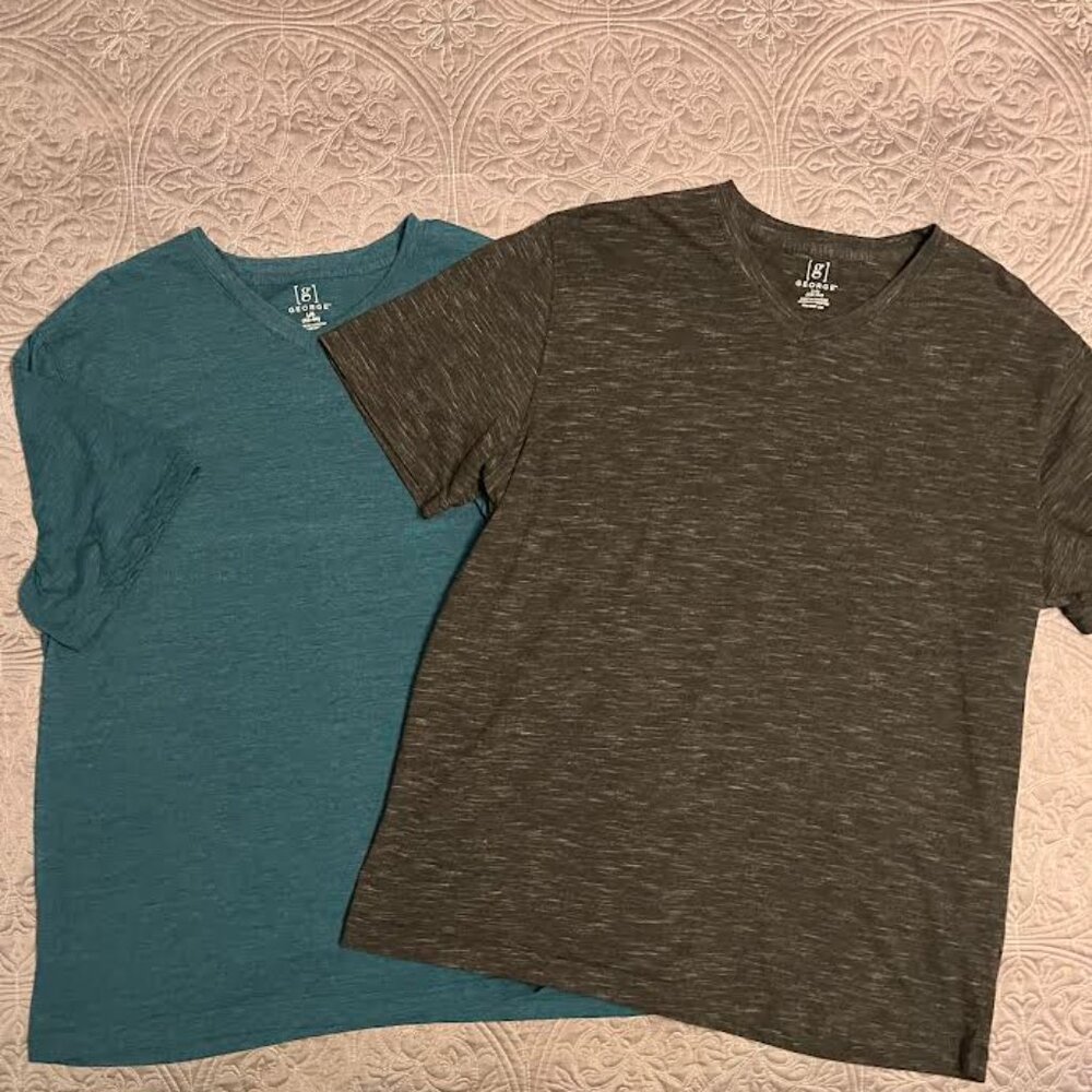 George V-Neck Short Sleeve T-Shirts / Size: L (42-44) / Pack of 2